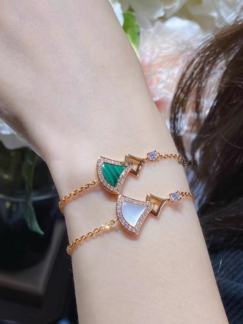 Bvlgari DIVAS�� DREAM BRACELET,Two Style