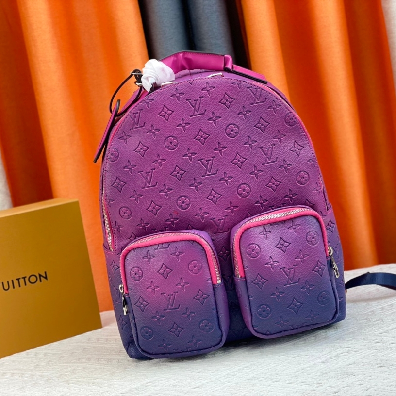 Louis Vuitton Shoulder bag Taurillon Illusion