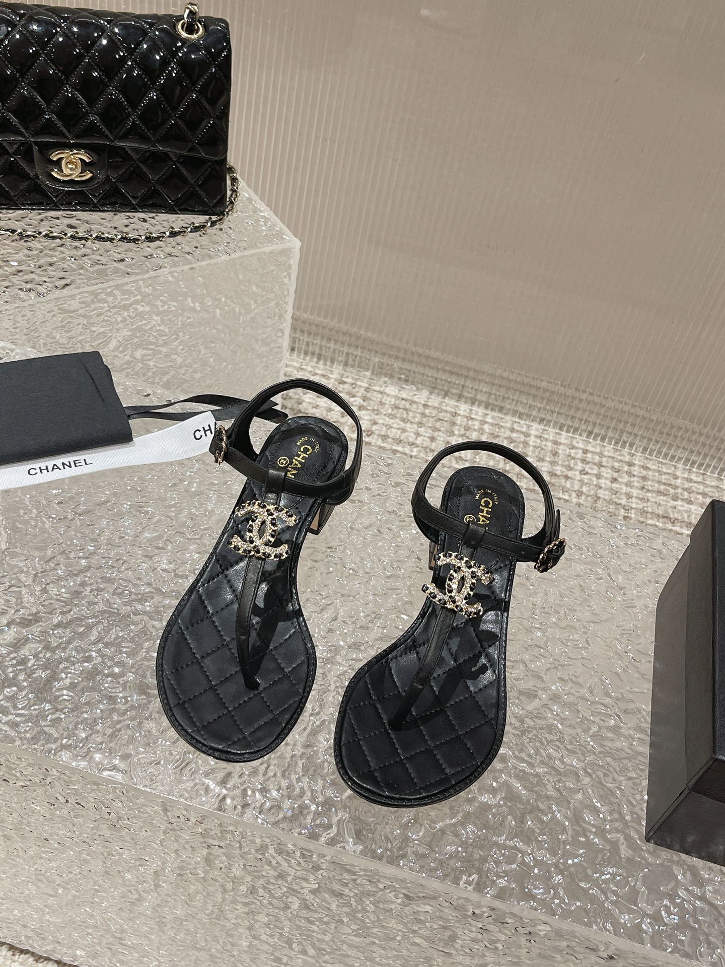 Chanel shoes 019 XM062