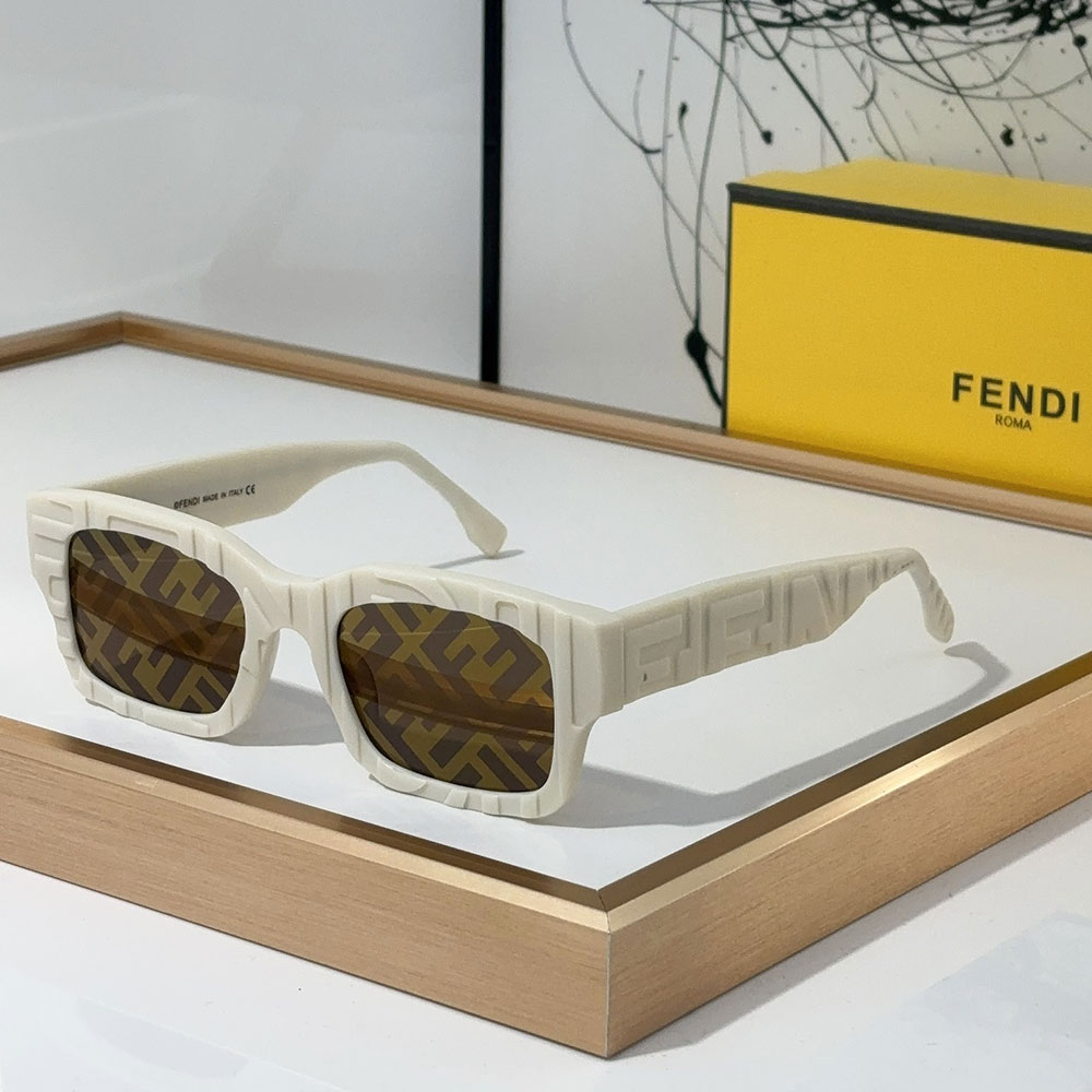 Fendi Full frame Logo Sunglasses Top quality 锛�Replica锛�