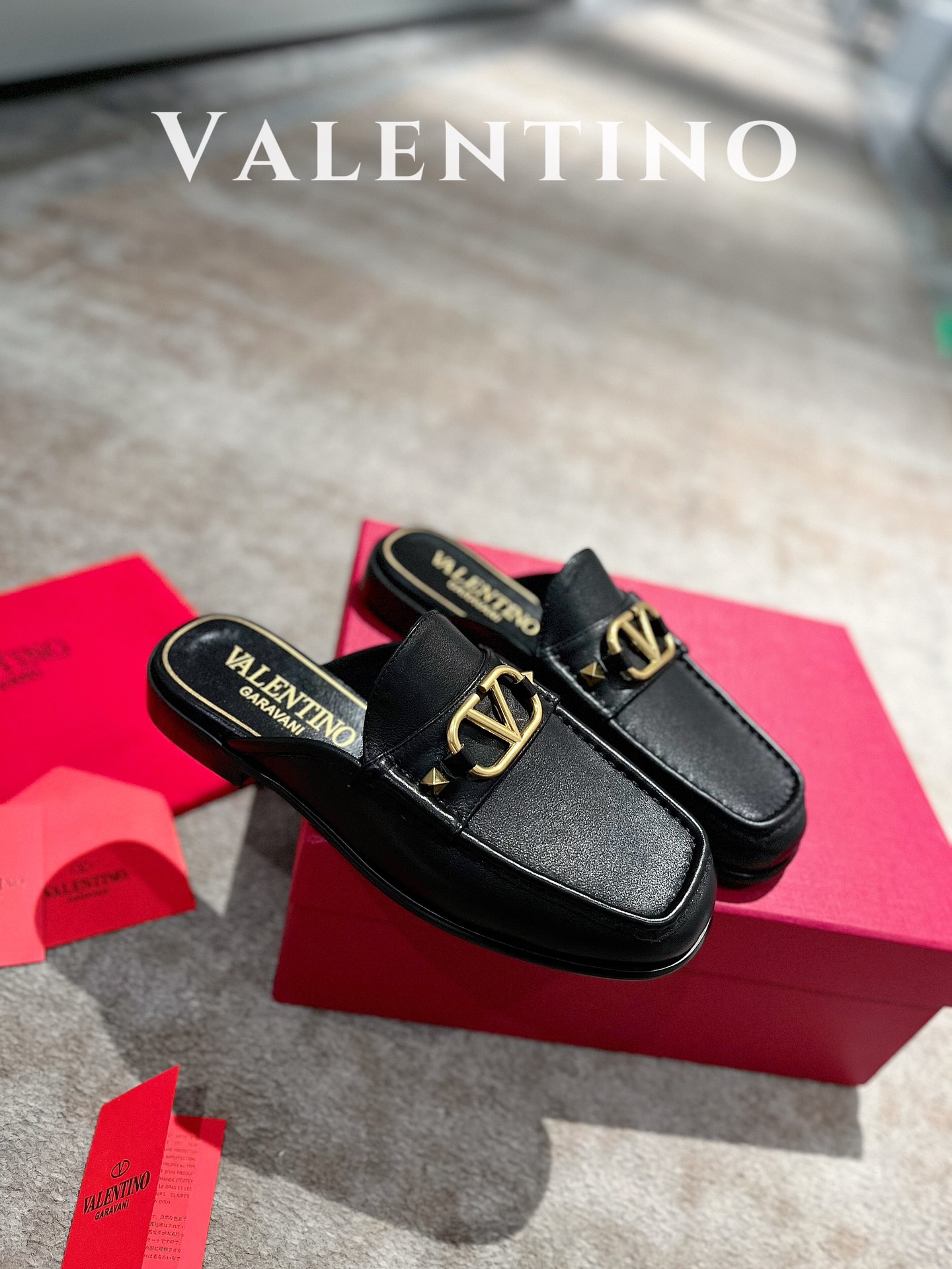 Valentino shoes 001 XM 092