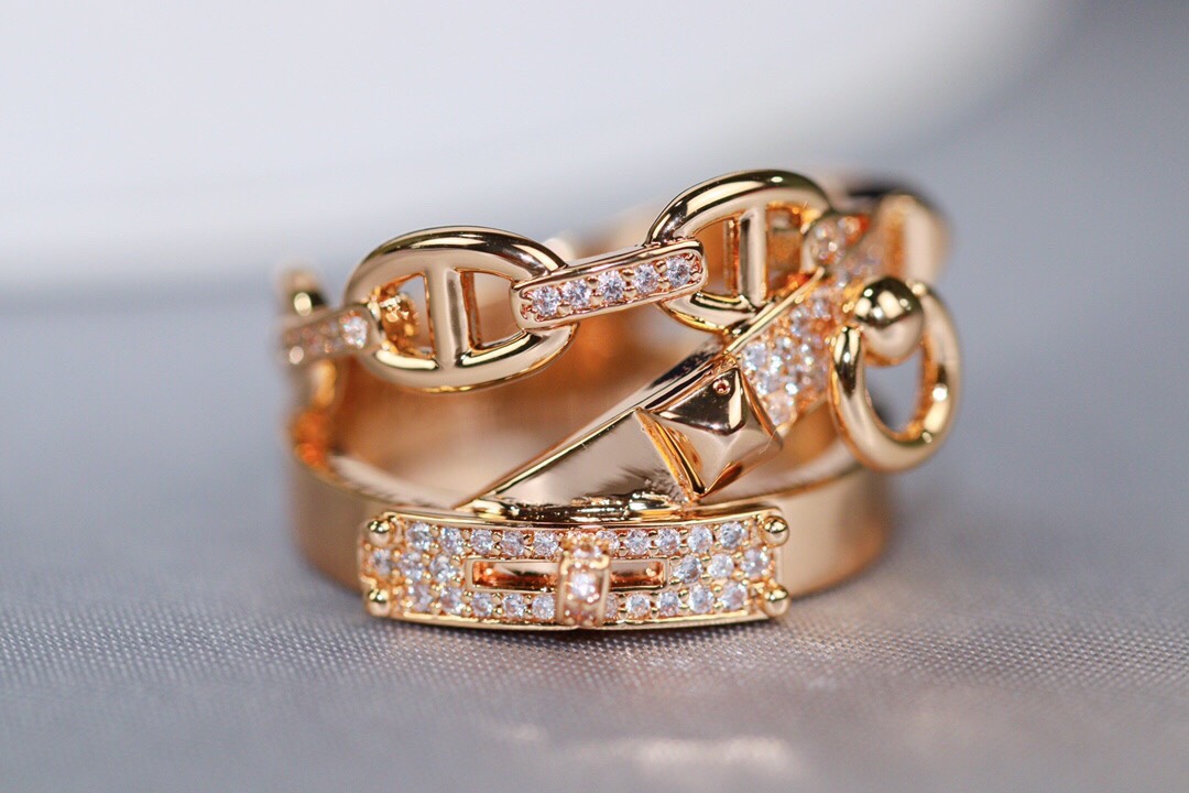Hermes Pig Nose Ring with Diamonds