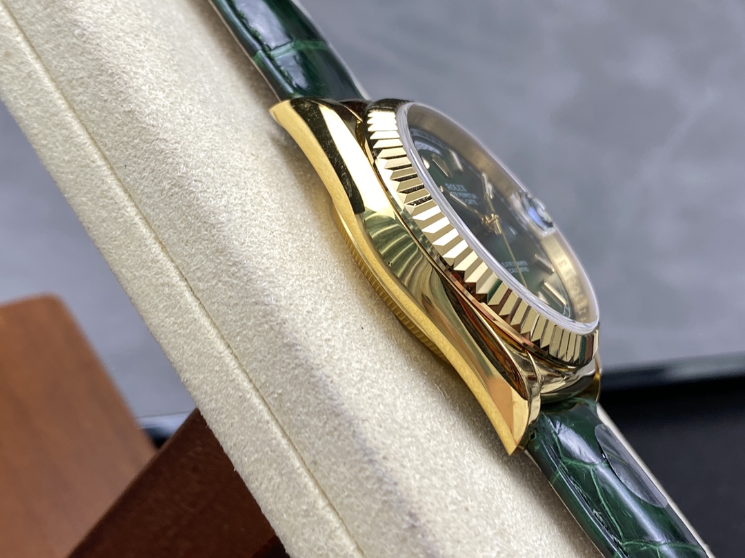 Rolex Day Date 36 Green Dial Solid 18k Yellow Gold 118138 0003