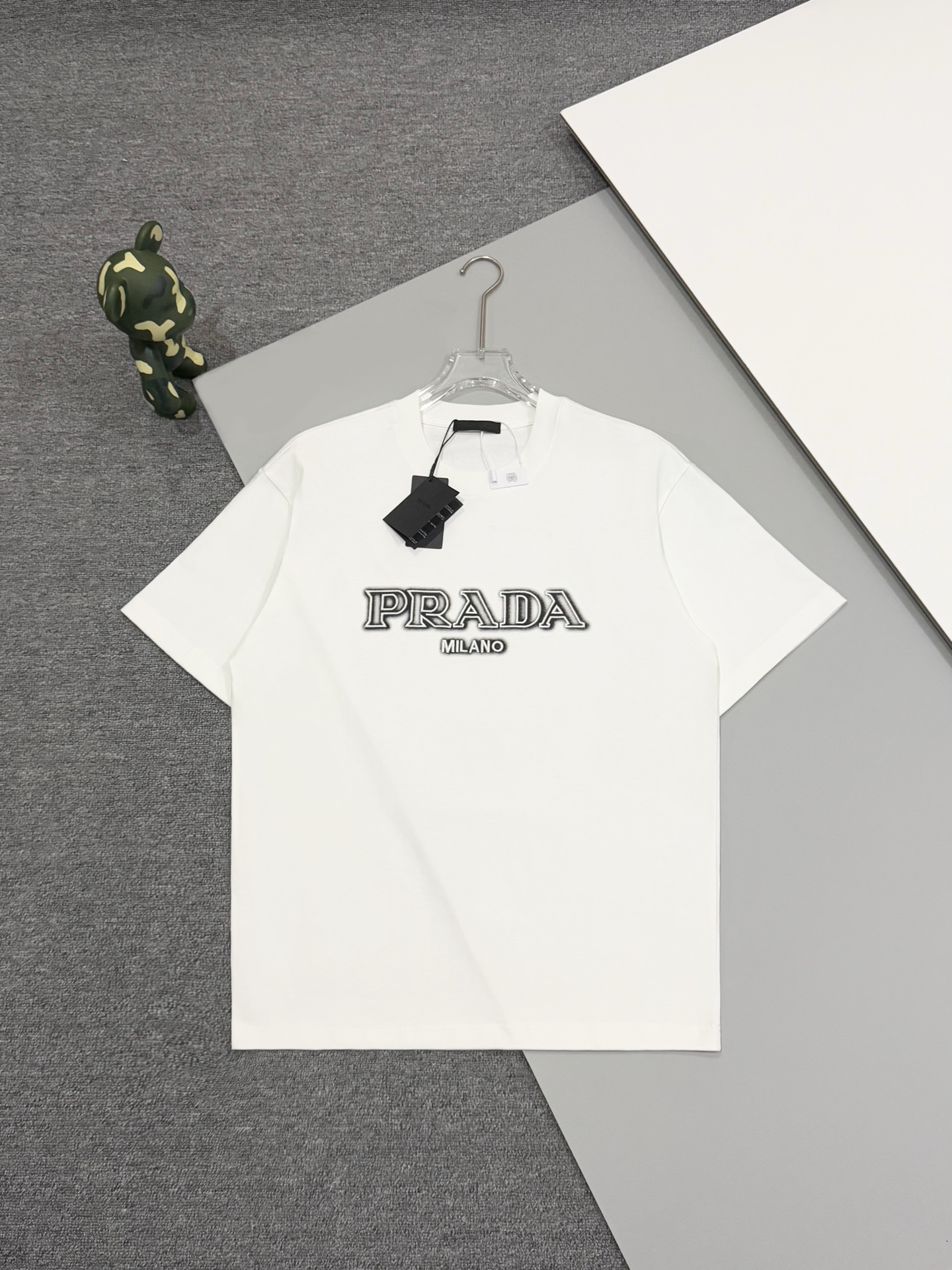 Prada T-Shirts 005