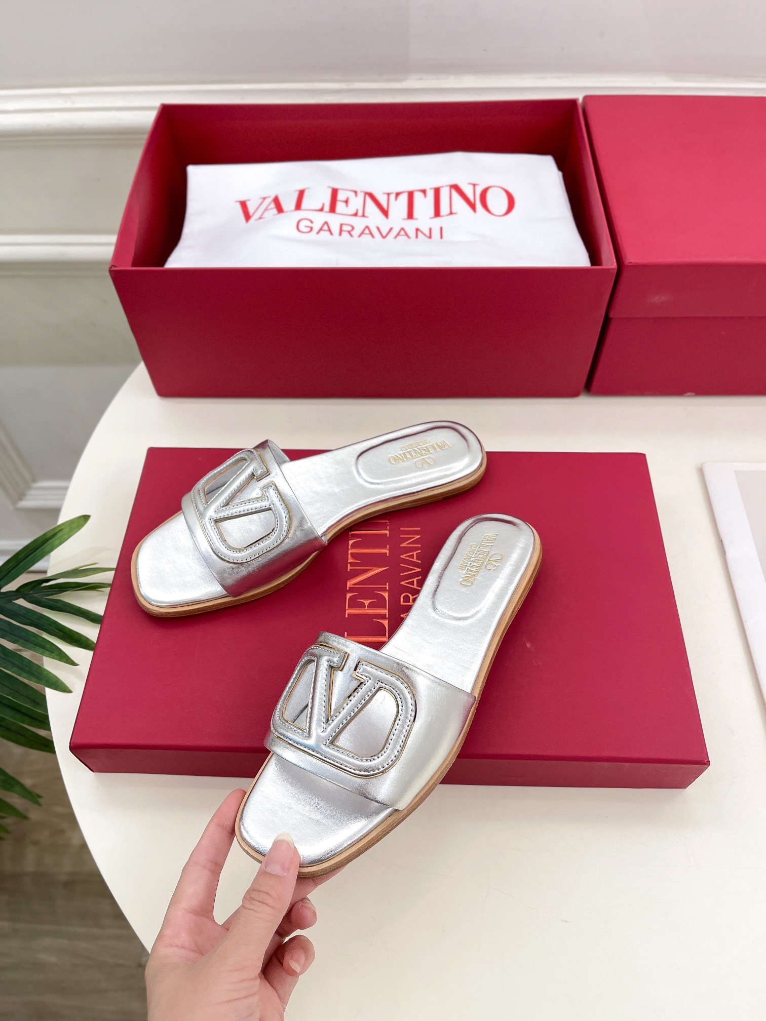 Valentino Shoes Slipper Valentino Garavani Roman Stud Women's Slippers