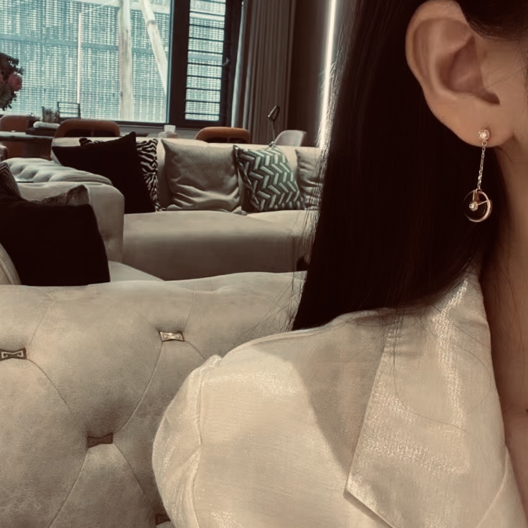 Cartier Earring 015