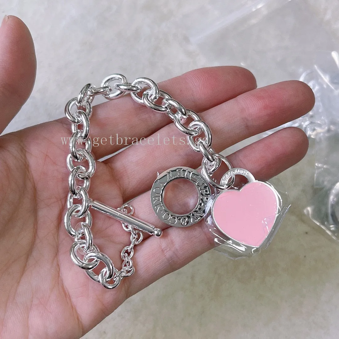 Return to Tiffany Heart Tag Toggle Bracelet in Silver Blue/Pink/Red