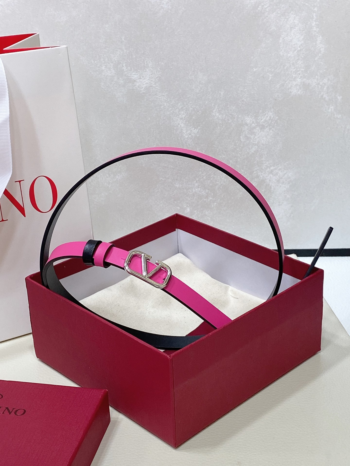 Valentino Leather Belts 1:1 Mirror Version