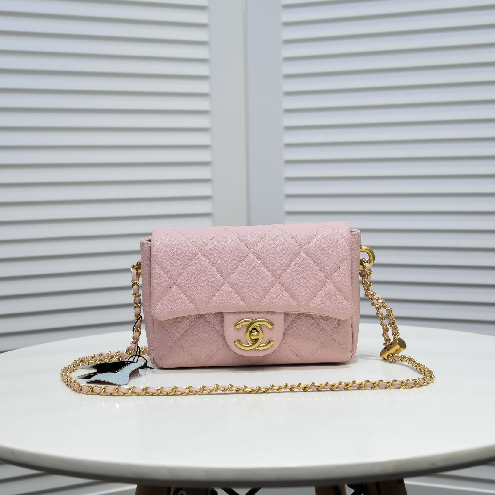 Chanel 21K Mini Shoulder Bag Handbag