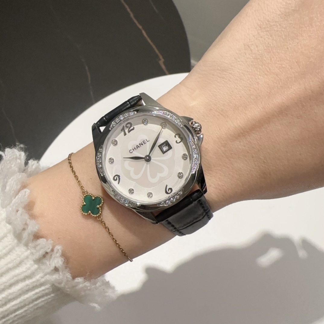 Chanel Watches 36mm