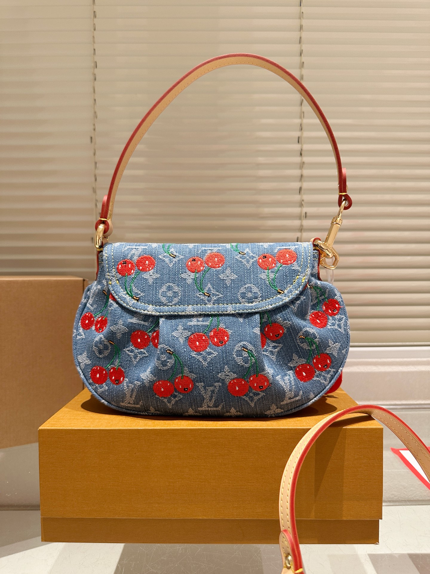 Louis Vuitton Bags CARRYALL Shoulder Bag M13680锛�7AReplica锛�
