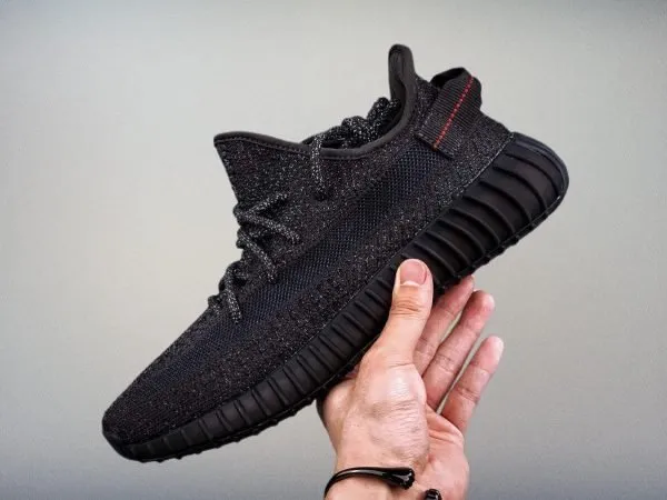 Yeezy350 Boost V2 Black(Replica)