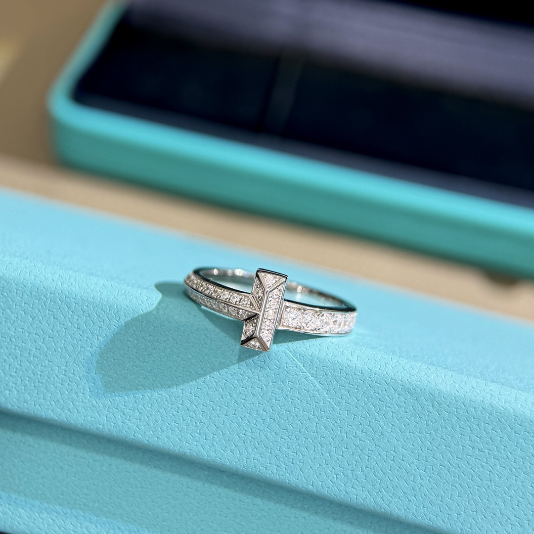 Tiffany & Co. Ring 004