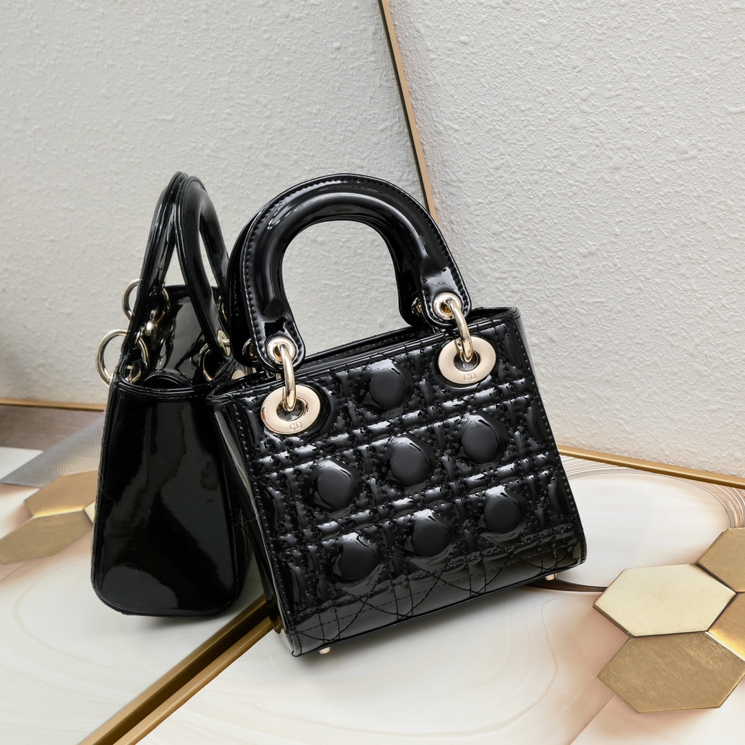 Mini Lady Dior Bag Black gold patent leather CD2025 XB071 17cm