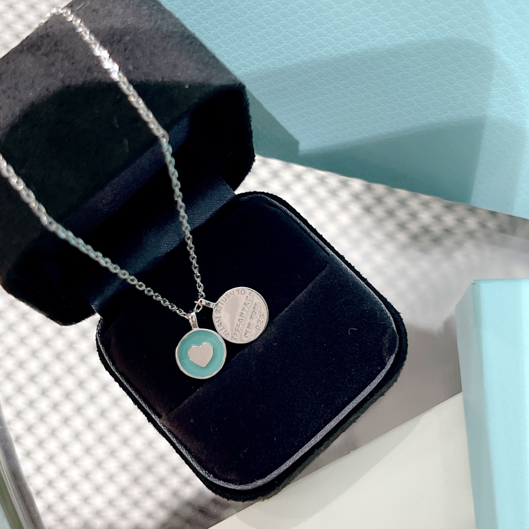 Tiffany & Co. Necklace 021