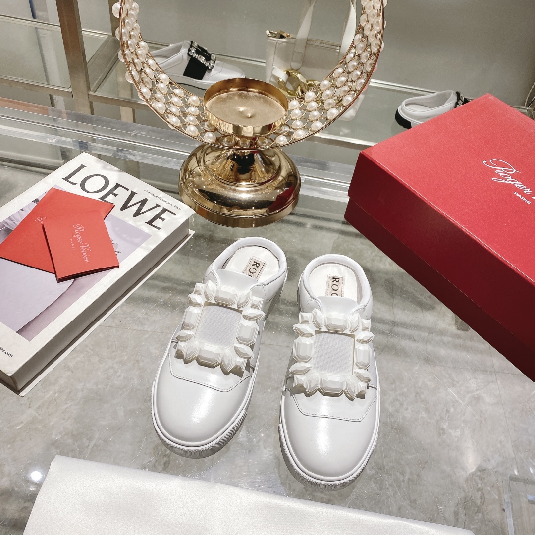 RV shoes 001 XM 072