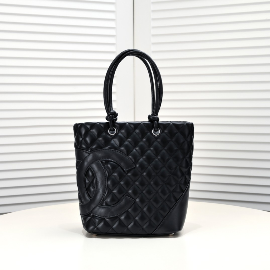 Chanel 24A Vintagep Shoulder Bag Handbag