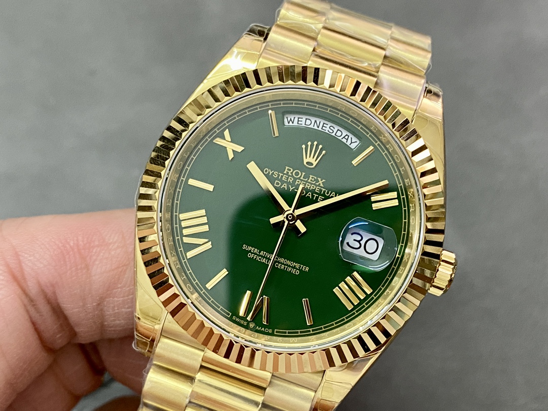 Rolex Day Date 40 President 228238 0061