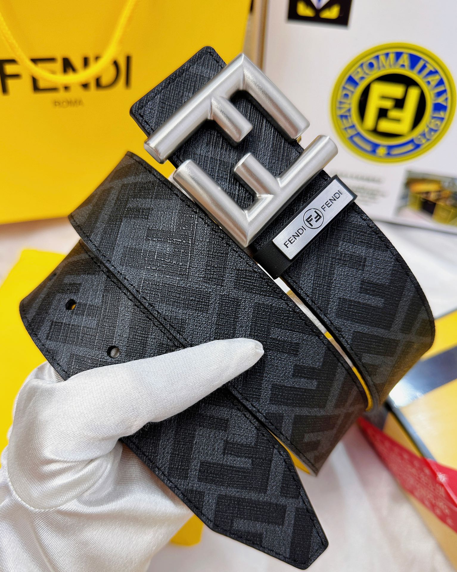Fendi Leather Belts 1:1 Mirror Version
