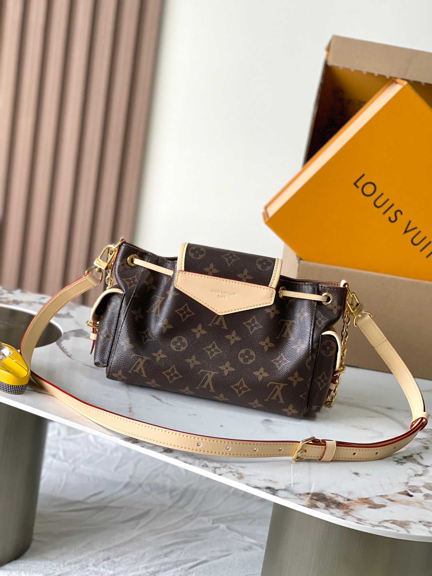 Louis Vuitton Odyss茅e Handbag锛�10A锛�