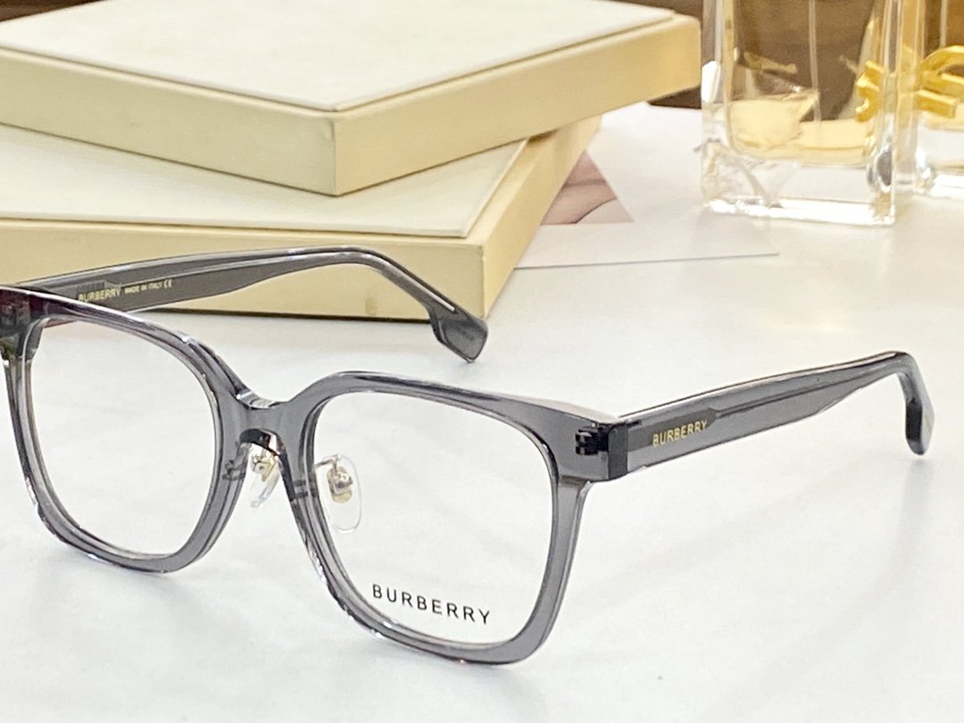 Burberry Sunglasses