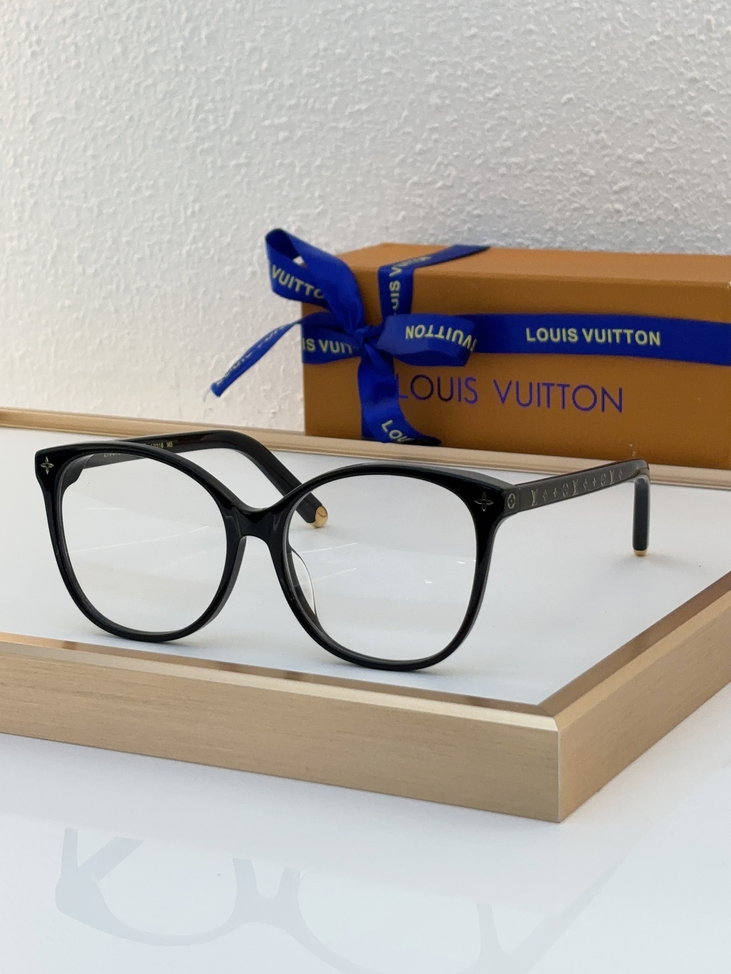 Louis Vuitton LV Sunglasses