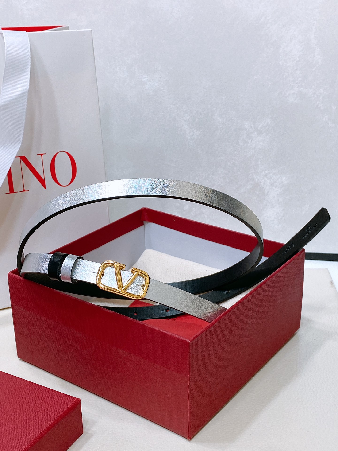 Valentino Leather Belts 1:1 Mirror Version
