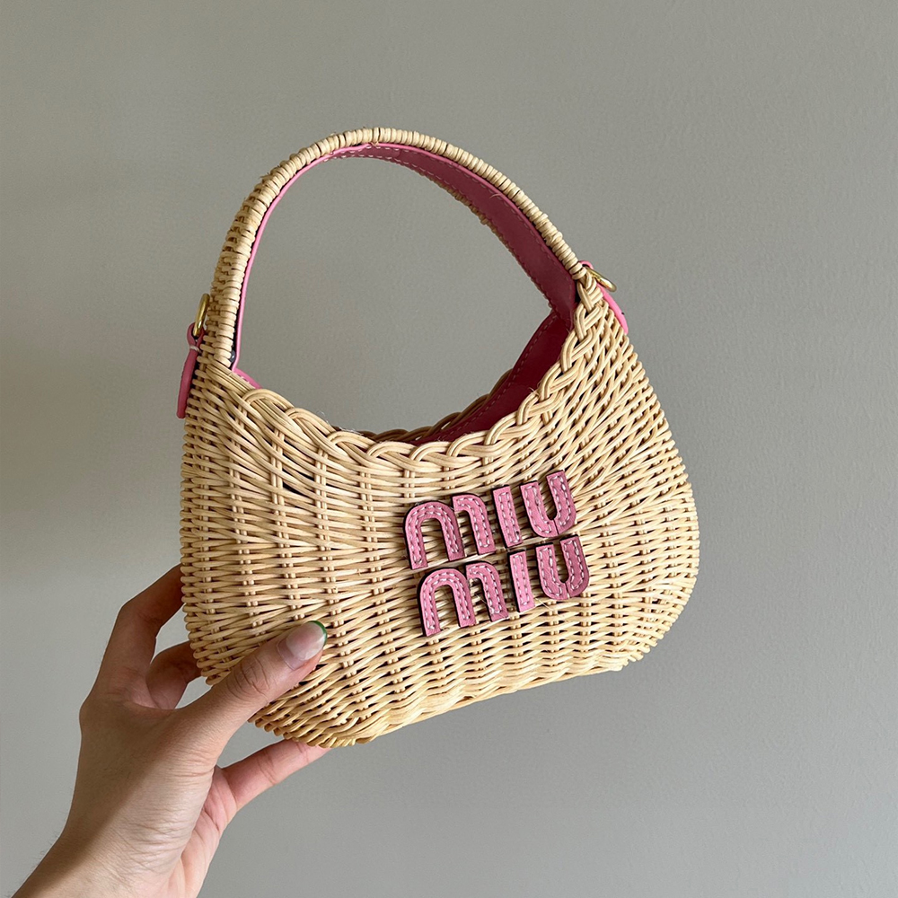 Miumiu Hobo Woven Wicker Shoulder Bag Crossbody Bag（Replica）