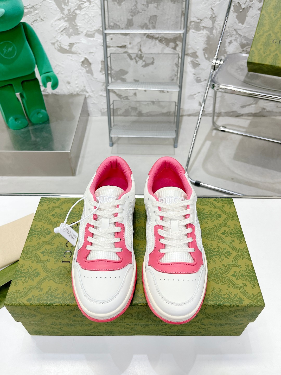 Gucci 007 Casual shoes XM 072