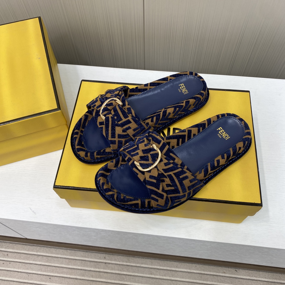 Fendi Shoes feel Reading FF slippers for couples