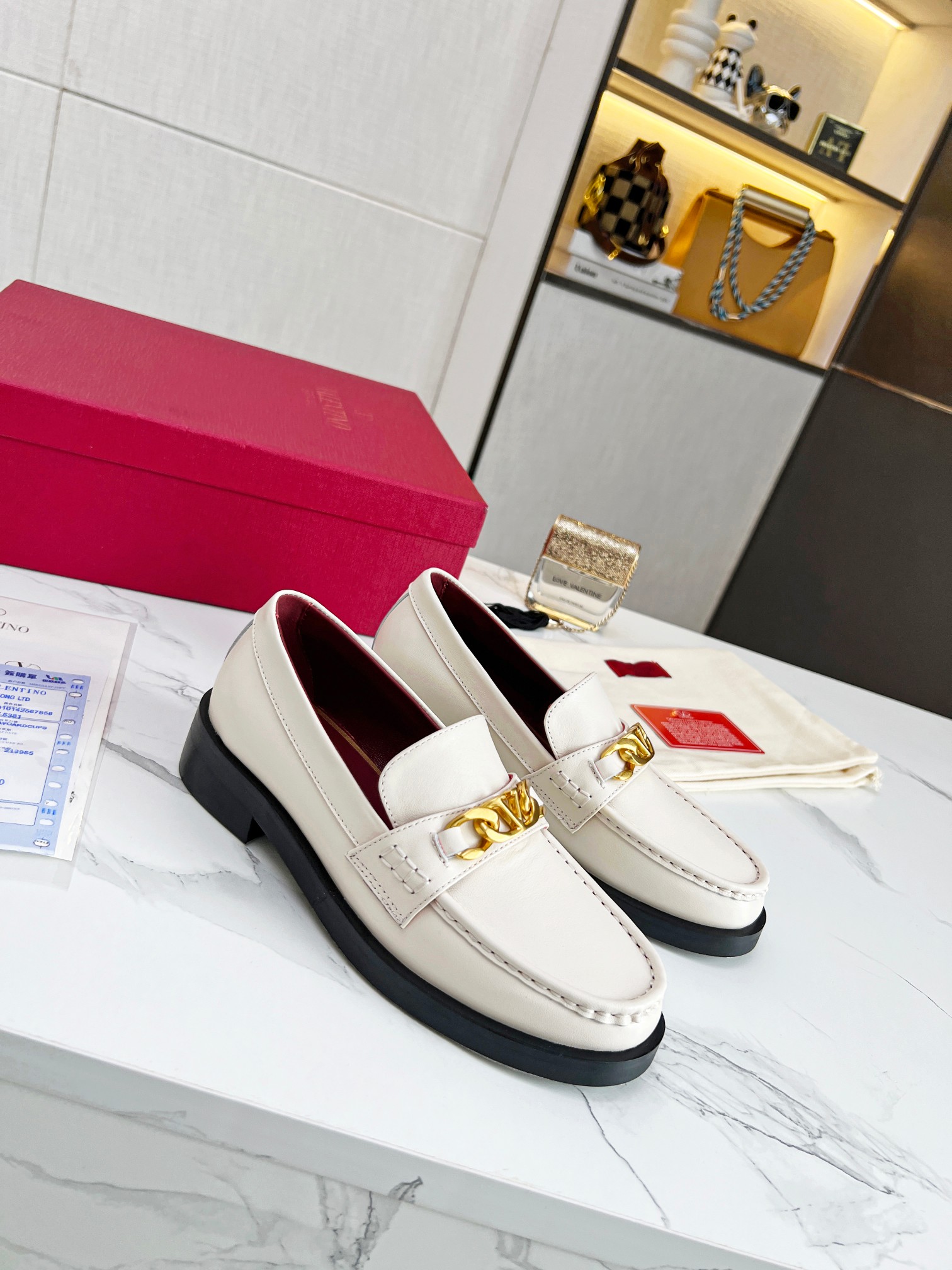 Valentino shoes 004 XM 082