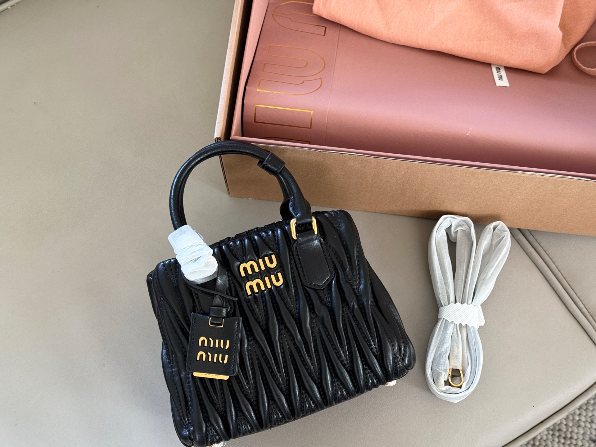 MIU MIU Bags handbag Shoulder Bag bowling 锛�7AReplica锛�