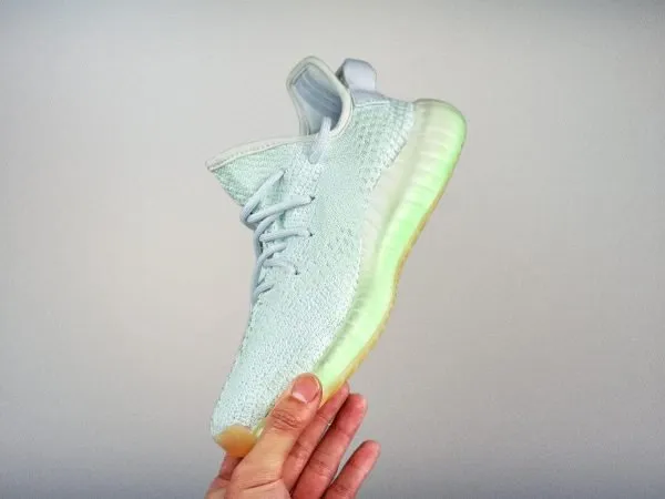 Yeezy350 Boost V2 “Hyperspace”(Replica)