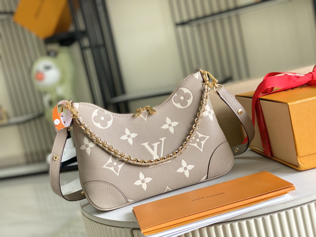 Louis Vuitton Bags CARRYALL Shoulder Bag M12930锛�12AReplica锛�