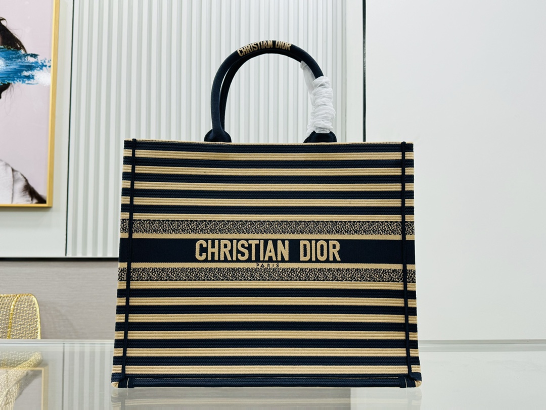 Dior Book Tote Thick Thread Thick Fabric Shoulder Bag Handbag