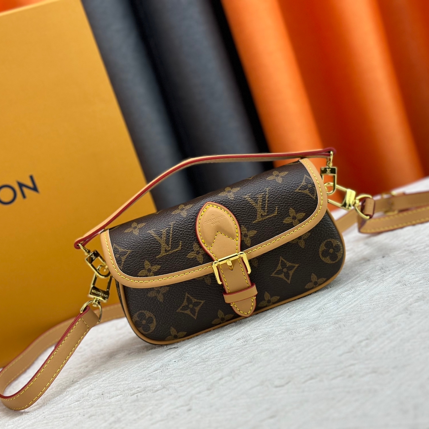 Louis Vuitton Diane Handbag M83566 M83300 M45985