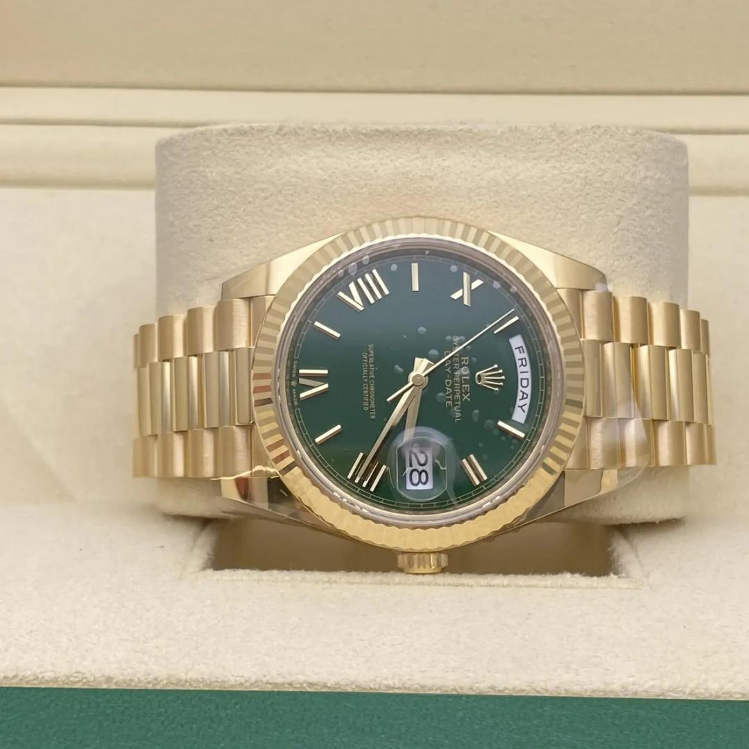 Rolex Day Date 40 President 228238 0061