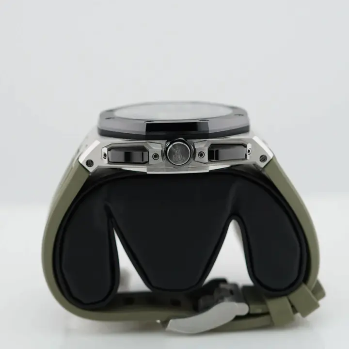 OFFSHORE Smoked Light Brown Dial CHRONOGRAPH 43mm