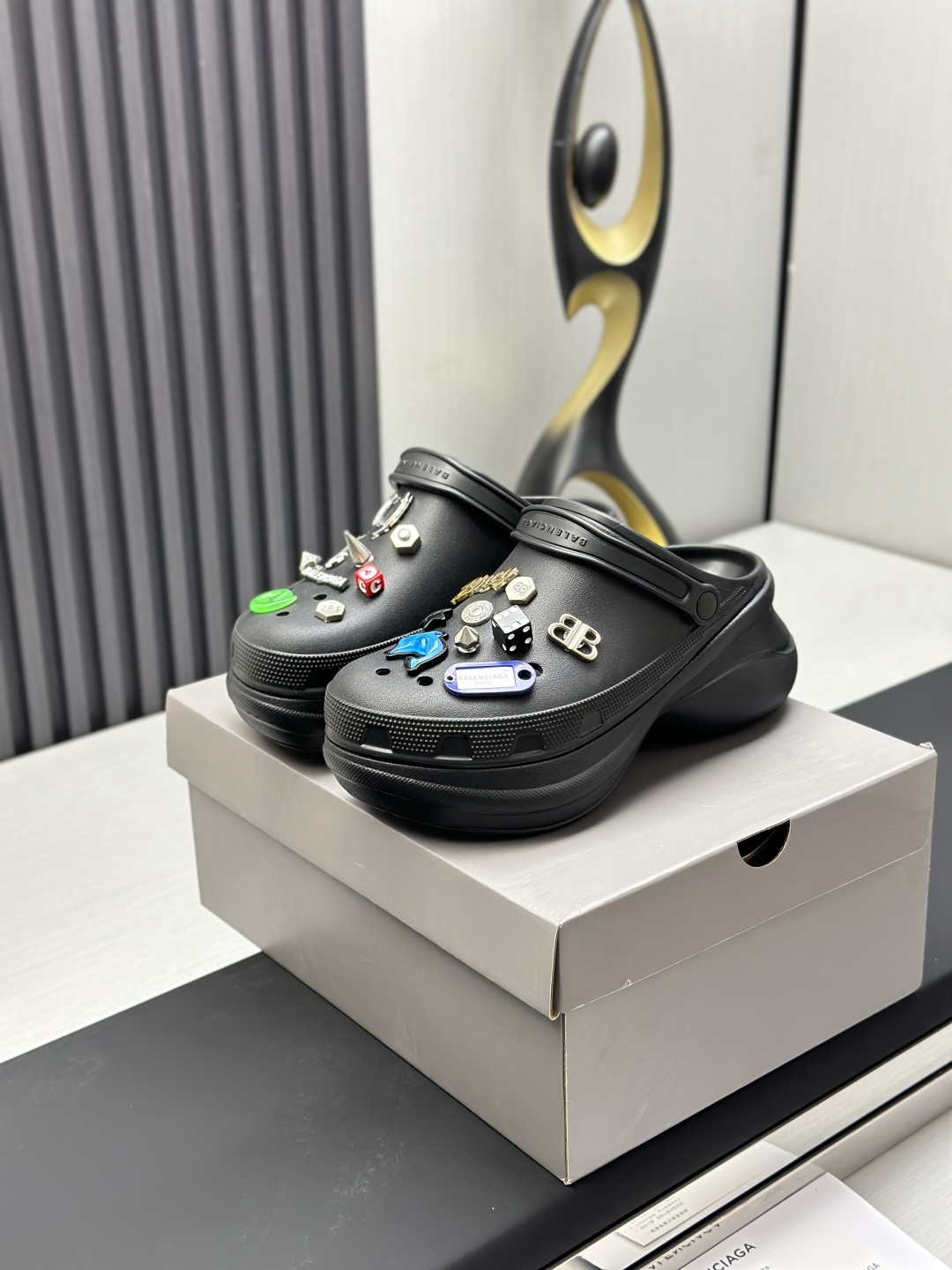 Balenciaga Shoes Cute and silly couple's sandals with holes