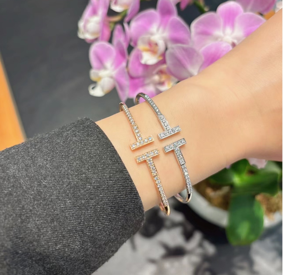 Tiffany & Co. Bracelets 004