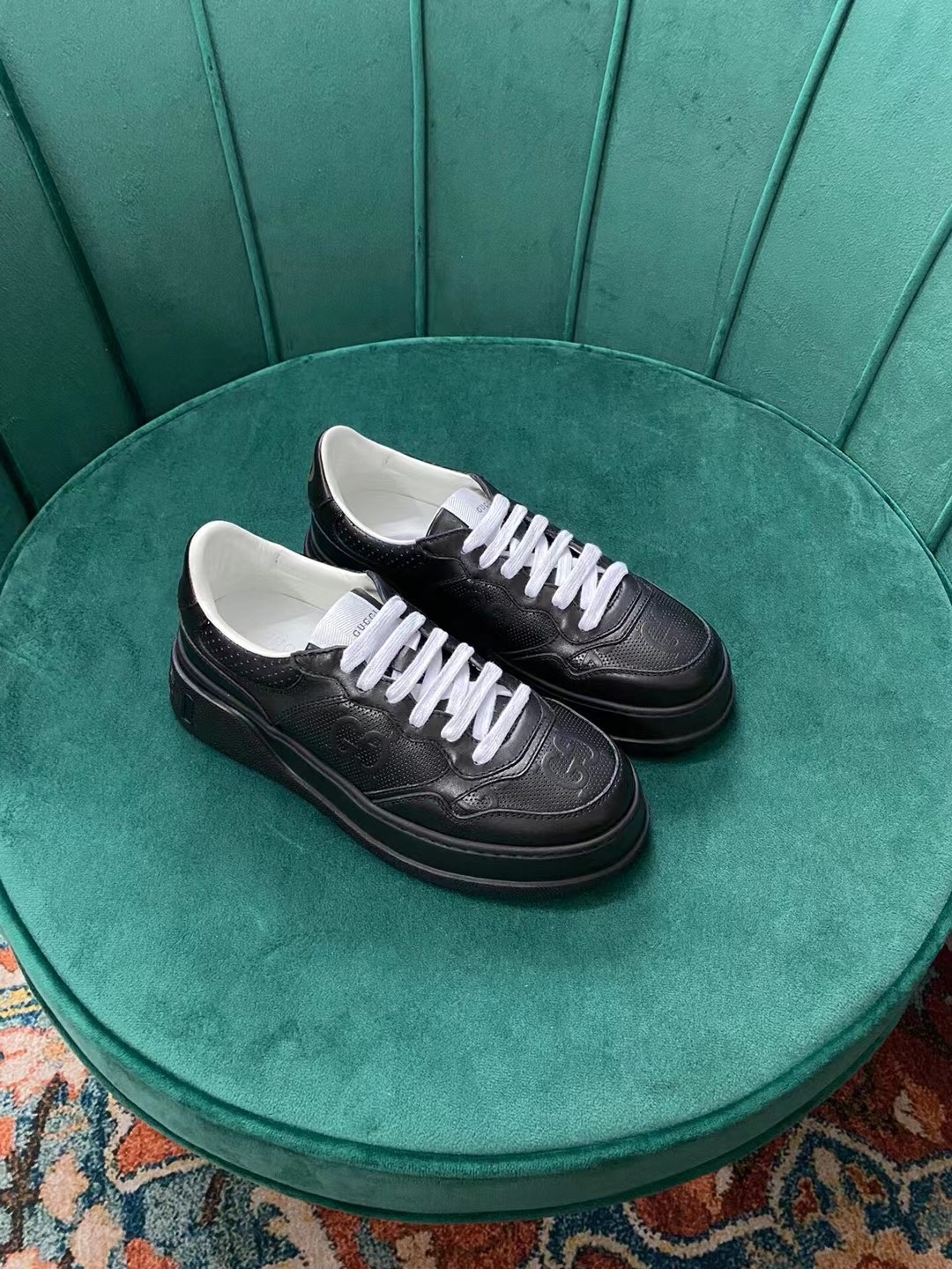Gucci 005 Casual shoes XM 082 01