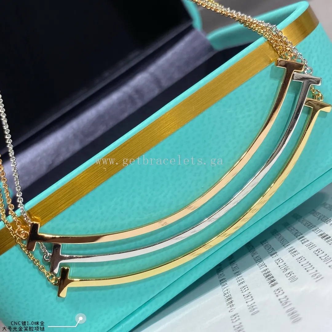 Tiffany T Large Smile Pendant Yellow Gold/Rose Gold/White Gold