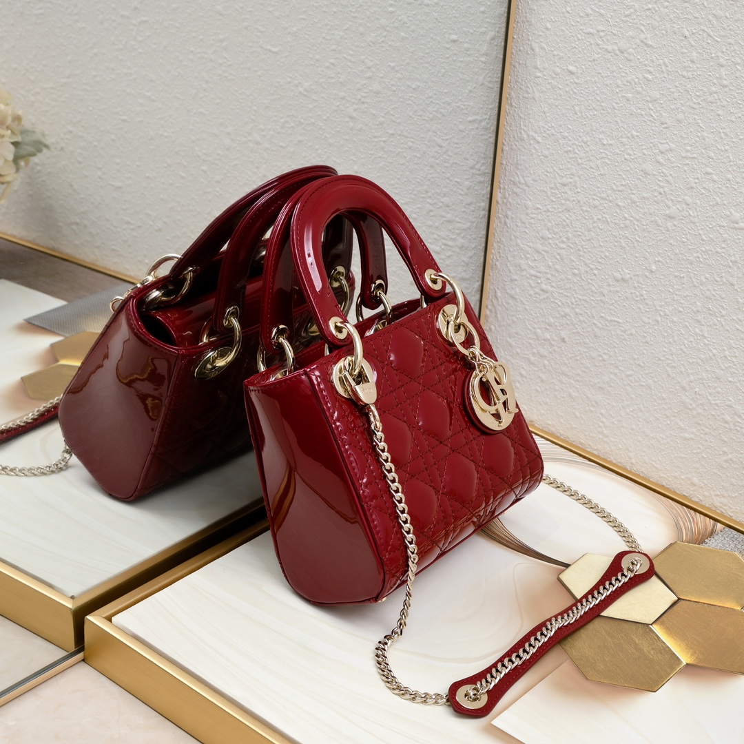 Mini Lady Dior Bag Red patent leather CD2025 XB071 17cm