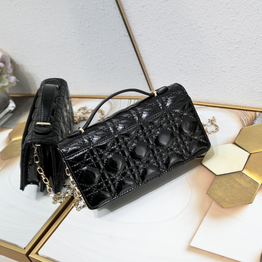 Miss Dior Mini Bag Black patent leather CD2023 XB071 21cm