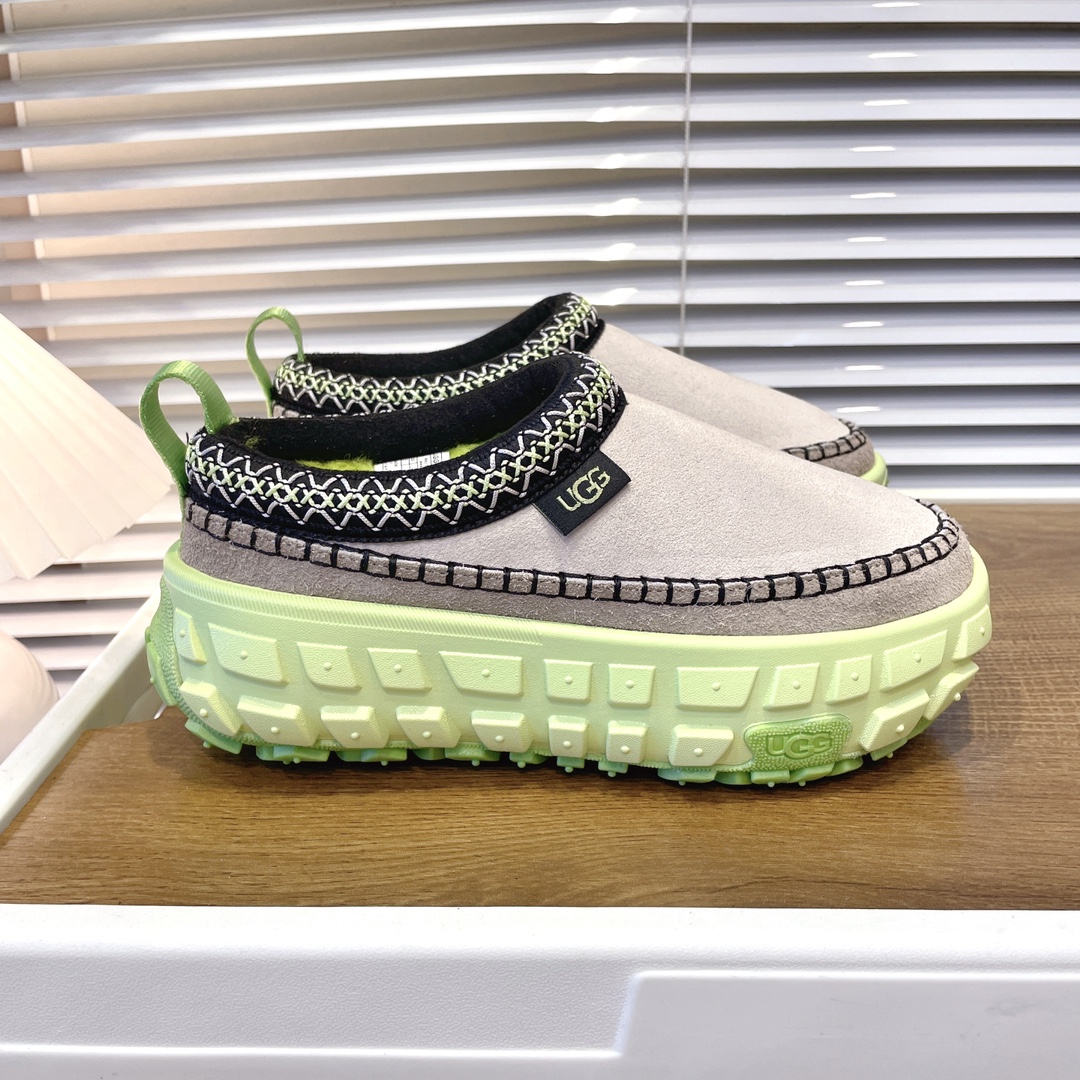 UGG shoes 039 BY002