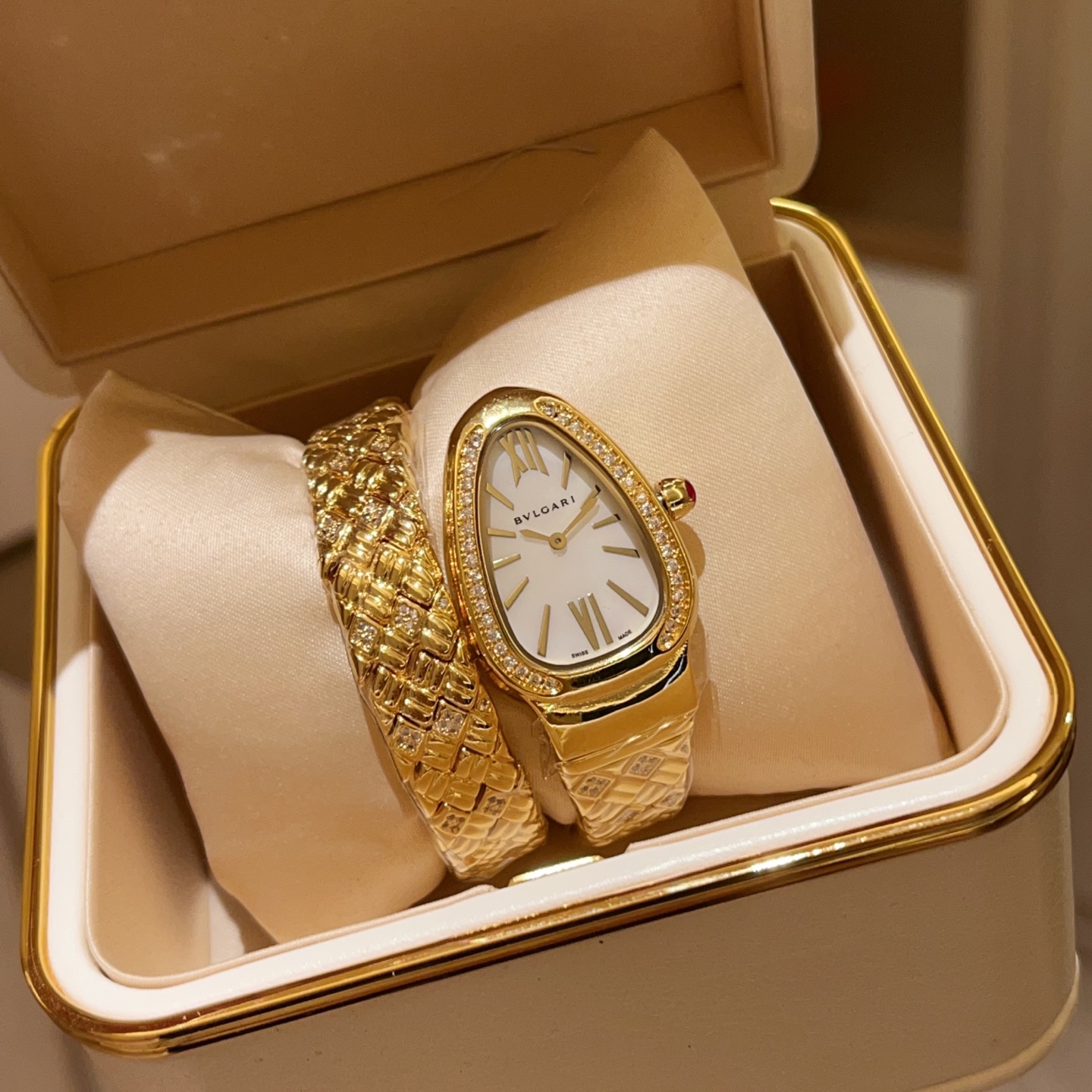 Bvlgari Watches 23*34mm