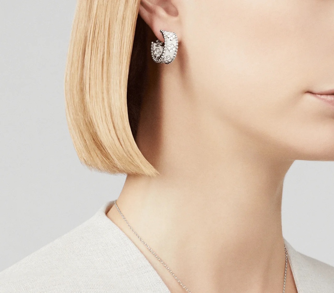 Van Cleef & Arpels Kaleidoscope Earrings, Perl茅e clovers hoop earrings