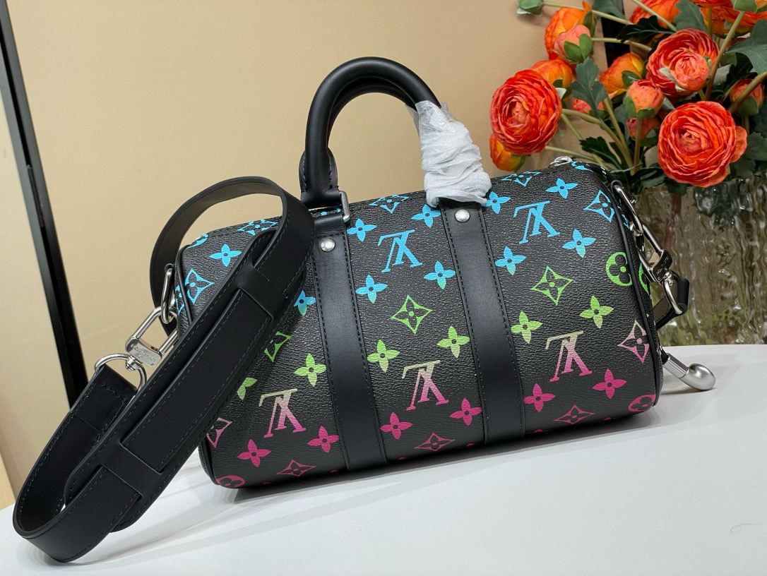 Louis Vuitton Keepall Bandouli猫re 25 Bag