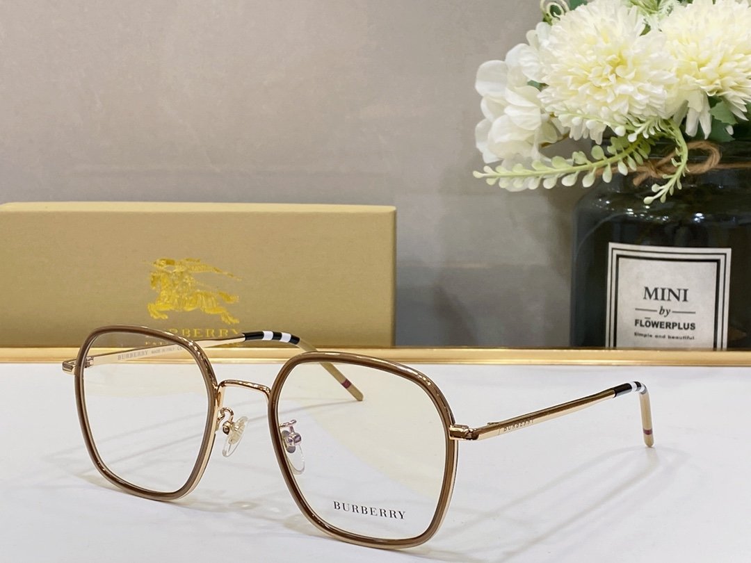 Burberry Sunglasses