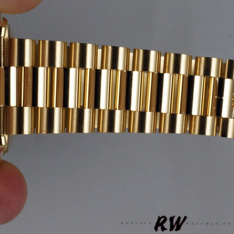 Rolex Day-Date 118208 Mother of Pearl Roman Numeral Dial 36mm Unisex Replica Watch